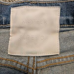 MOTHER Jeans Insider Crop Step Fray - We Are Castawys Wash 29 High Rise
